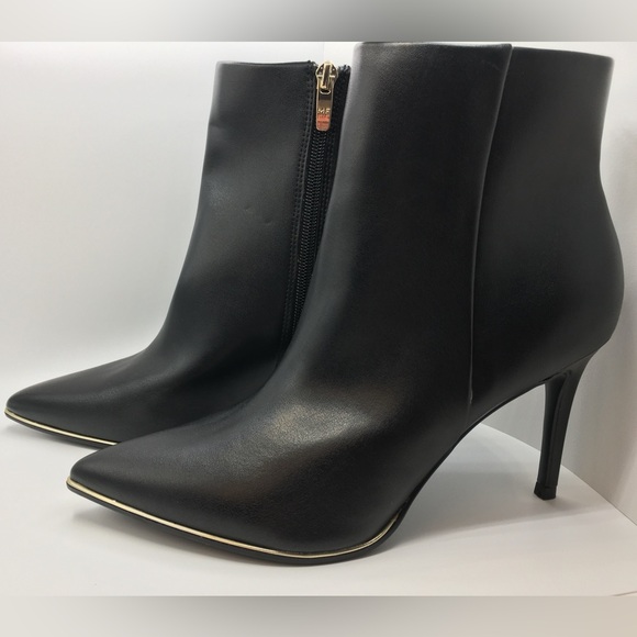 NEW Marc Fisher || DALLA Heeled Boot || Size 9M - Picture 4 of 13